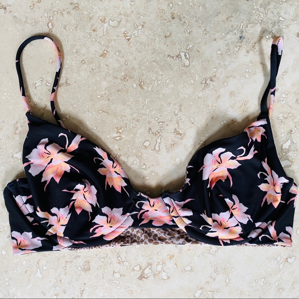 ACACIA SWIMWEAR ~ Manhattan Top, L